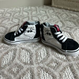 Toddler kids size 5 Snoopy vans. Used condition. See photos.